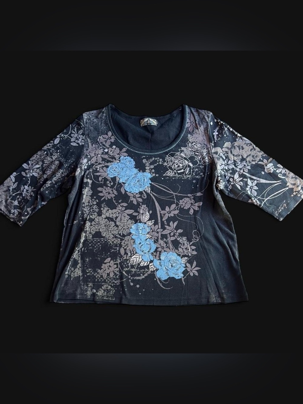 Y2K Vanilla Sugar Rocker Floral LongSleeve Graphic Size 1X